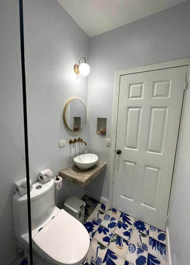 Cabinas Selvin Y Blanca Puerto Viejo de Talamanca Εξωτερικό φωτογραφία